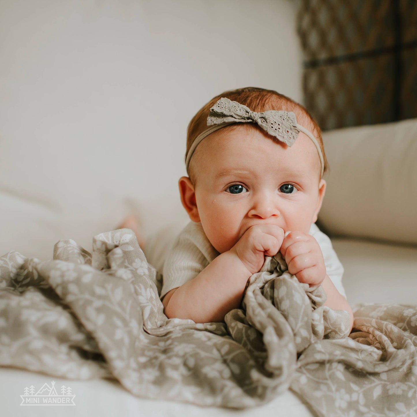Muslin Swaddle Baby Blanket – Magnolia Tree: Peach