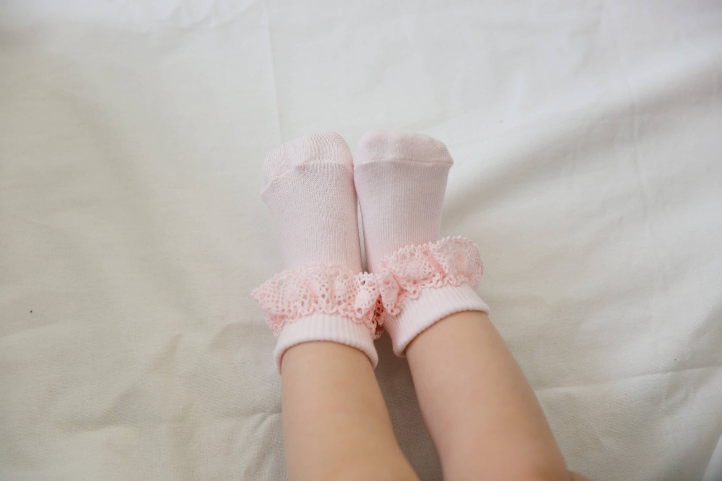 Frill Ankle Socks - Classic Pink