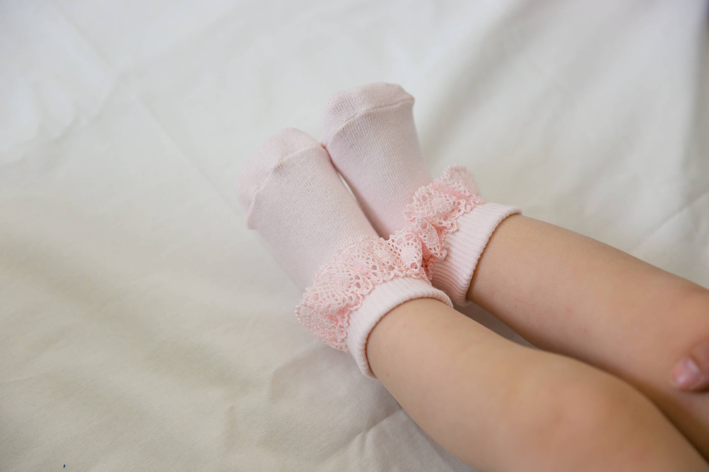Frill Ankle Socks - Classic Pink