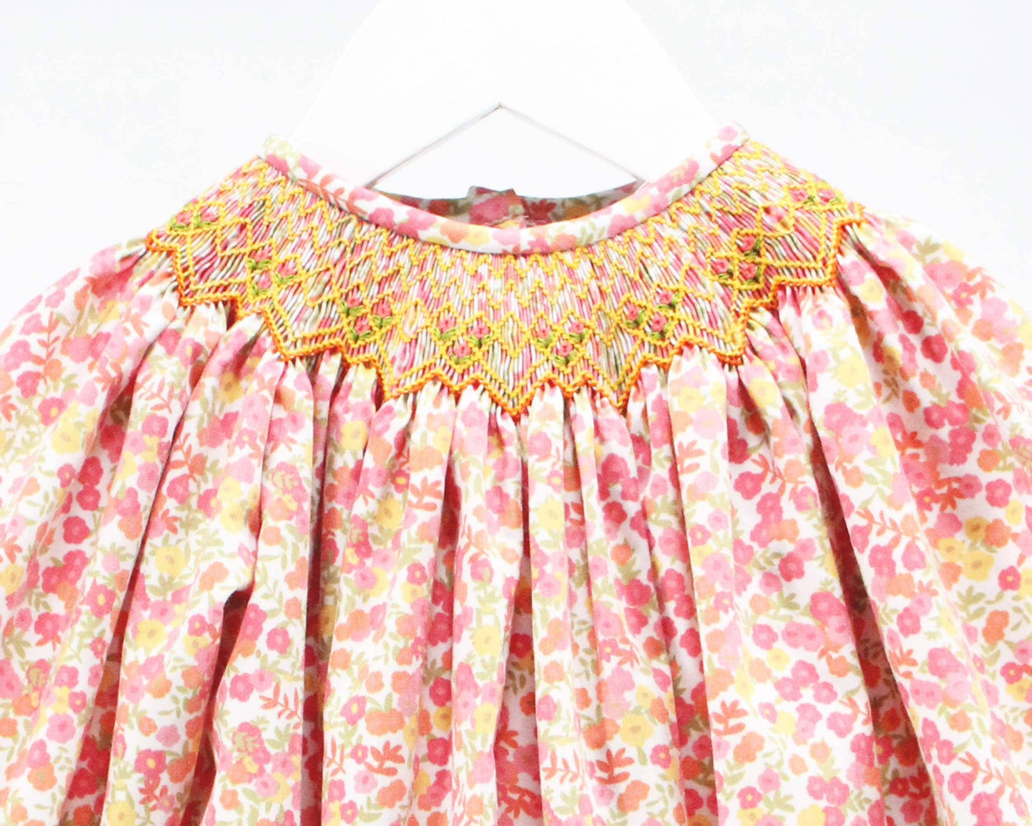 Red and Blues Flowers Ellie Bubble: