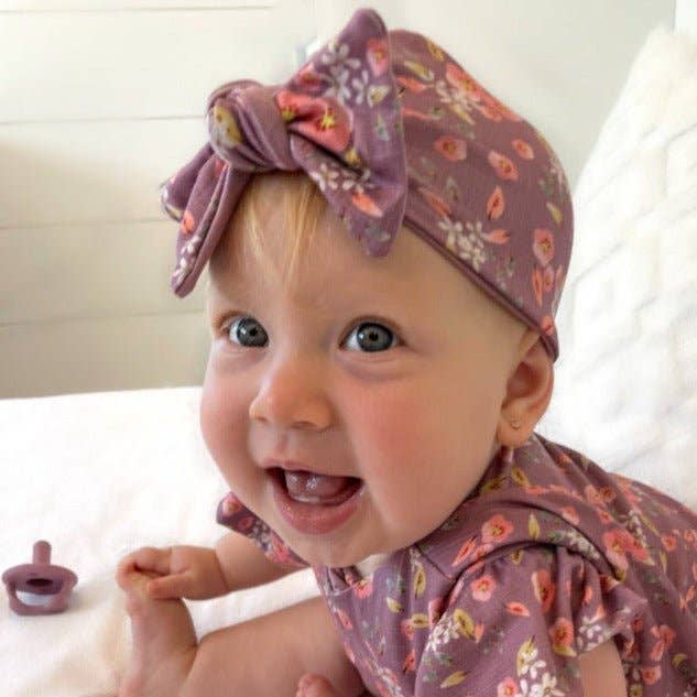 RUCHED BEANIE WITH BOW: Dusty Roses / 0-6m