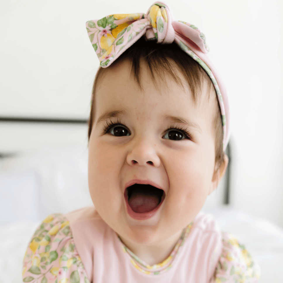 RUCHED BEANIE WITH BOW: Dusty Roses / 0-6m