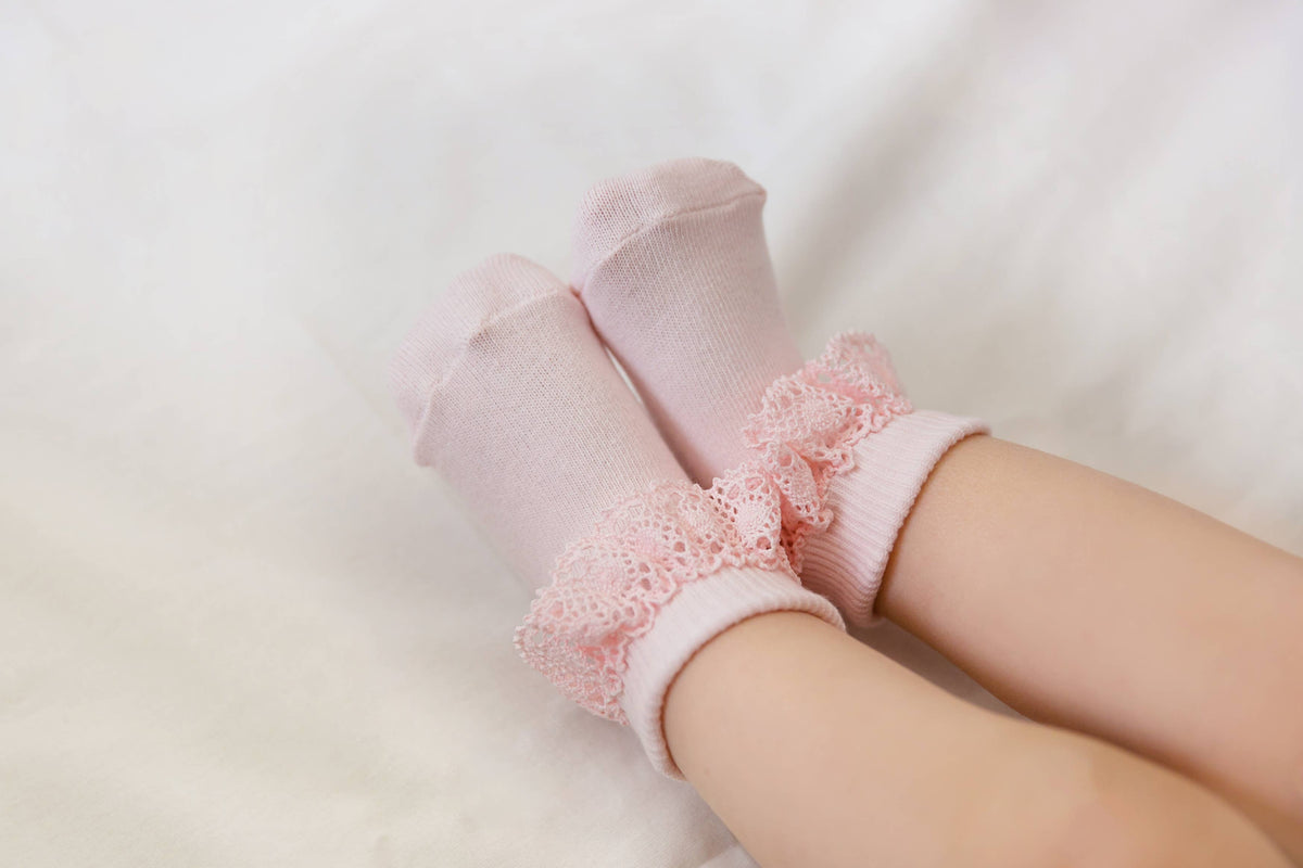 Frill Ankle Socks - Classic Pink