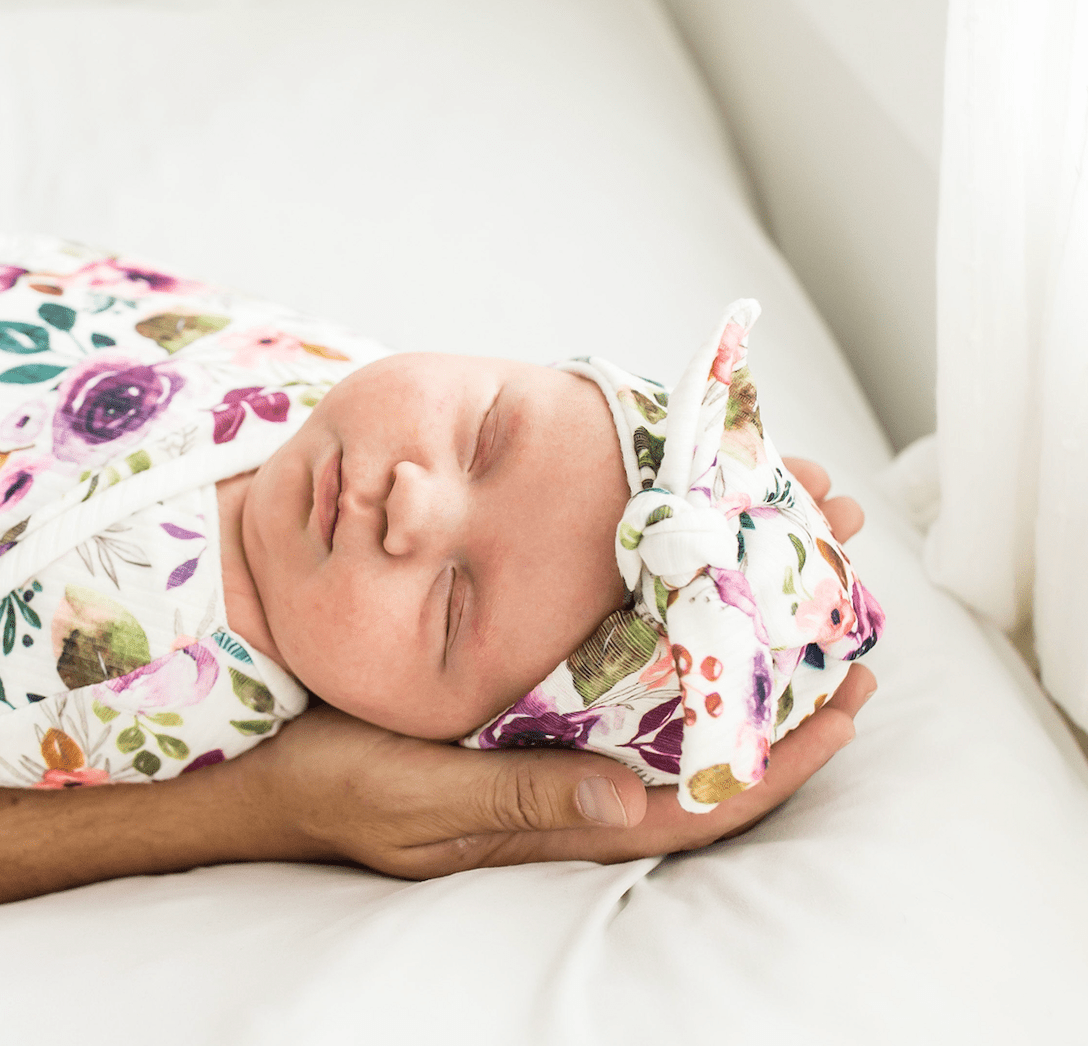 RUCHED BEANIE WITH BOW: Dusty Roses / 0-6m