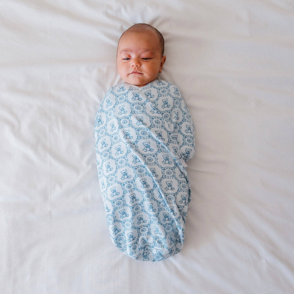 COCOON SWADDLE: Dainty Dots / Small