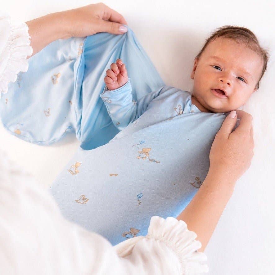 COCOON SWADDLE: Heirloom Toy Chest