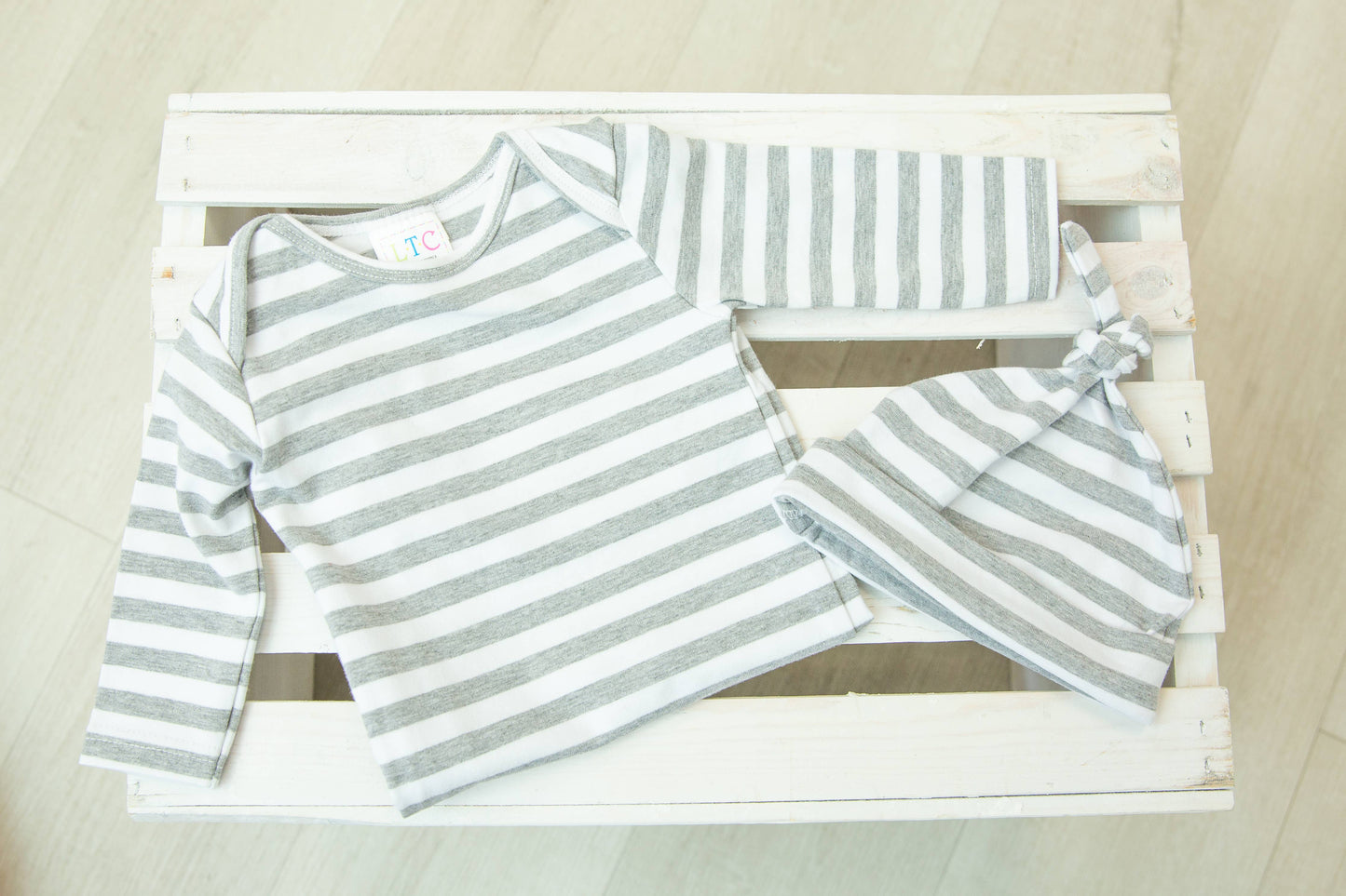Infant Gown: Small dot