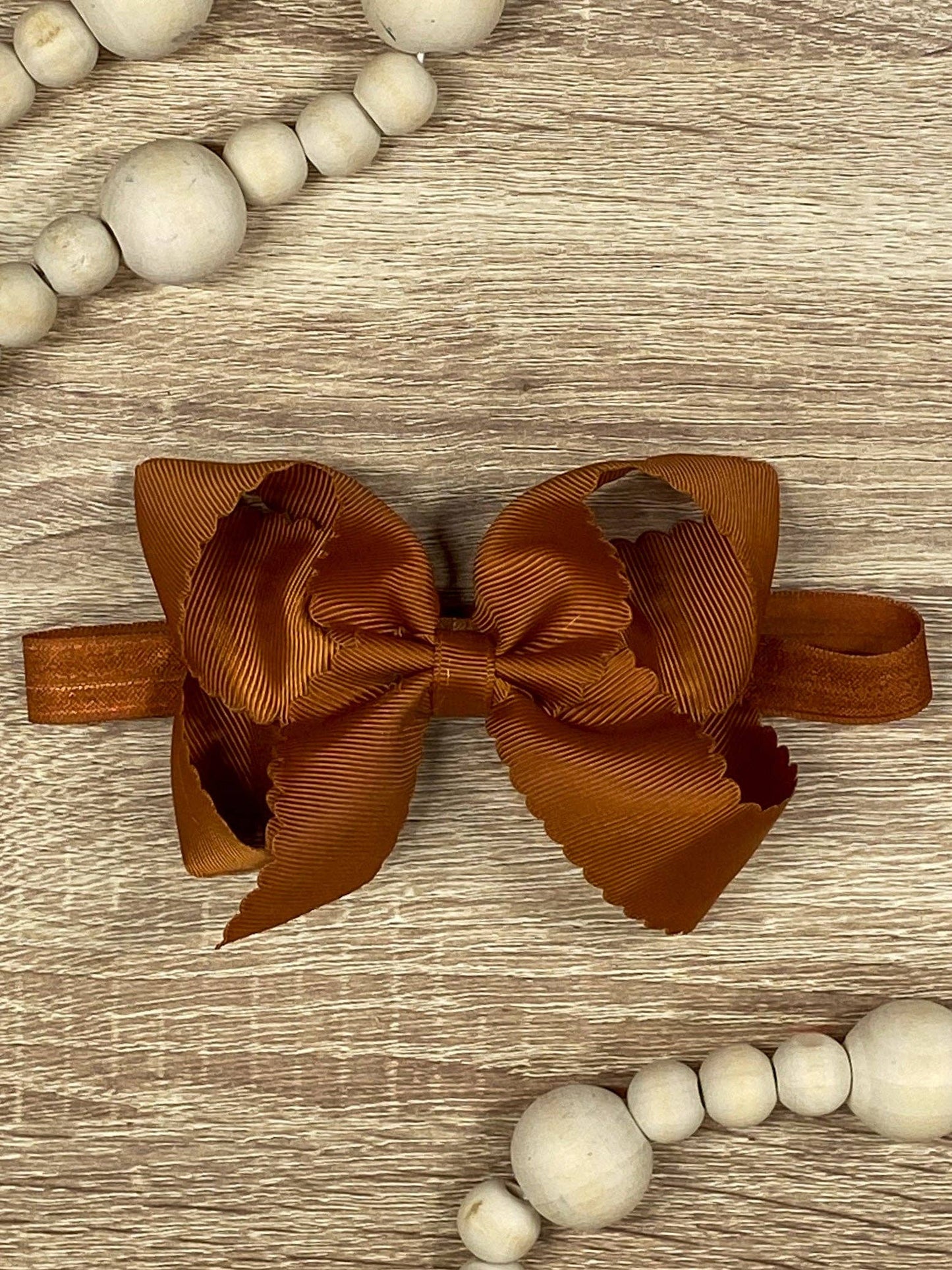 Classic Scalloped Bow - Headband - 4.5": Gold