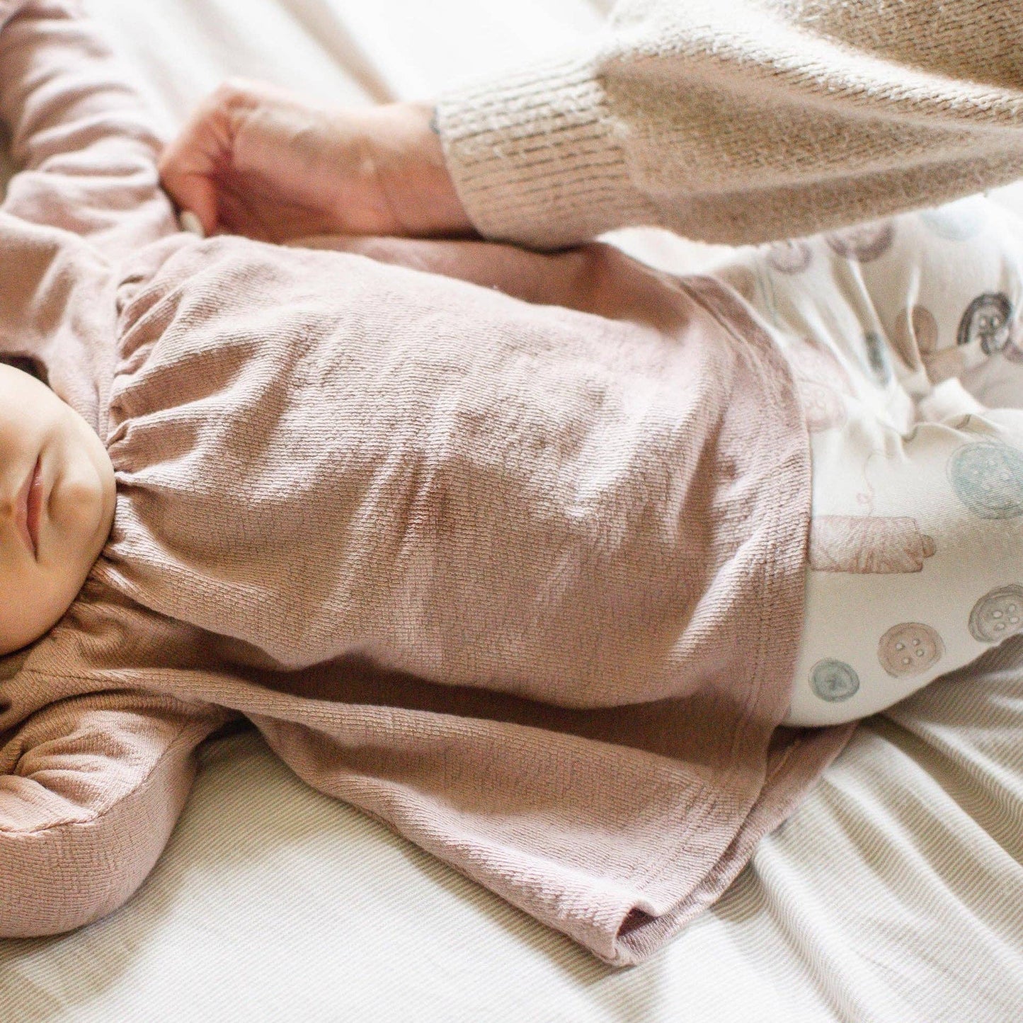 Little Button Organic Tunic & Pants Set