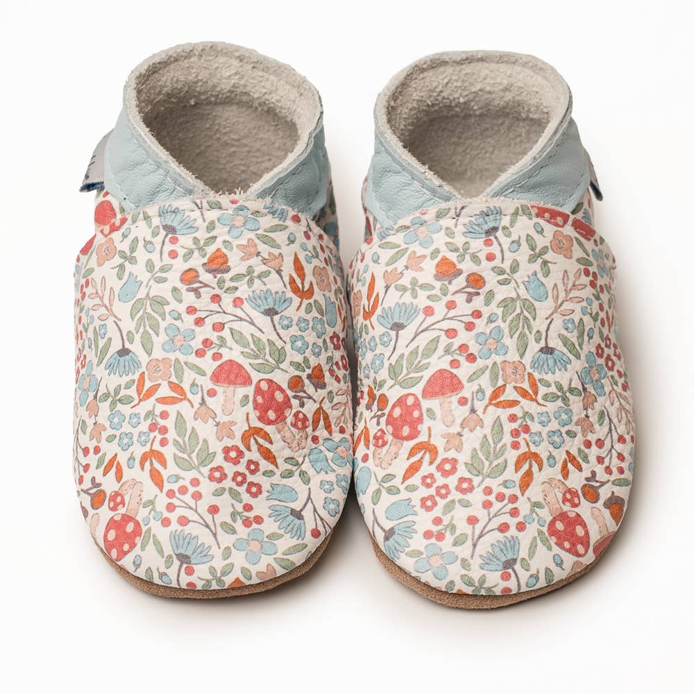 Inch Blue Winnie Shoes