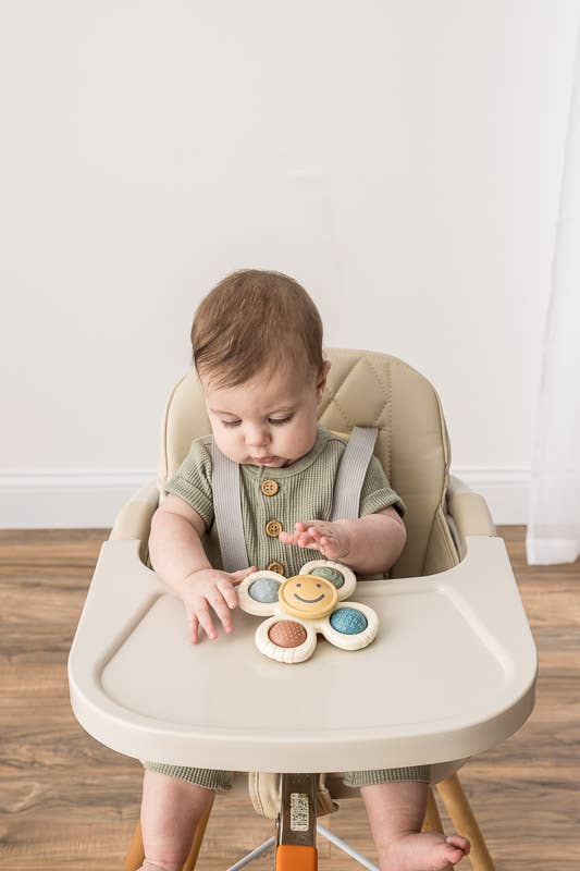 Itzy Pop & Whirl™ - Bath + Travel Toy: Smile