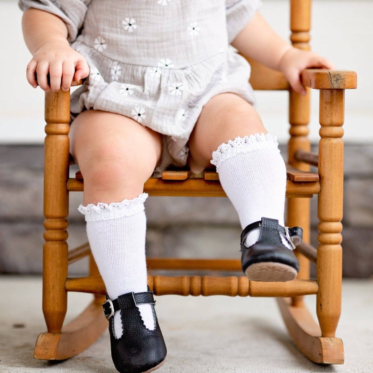 White Lace Top Knee High Socks: 0-6M