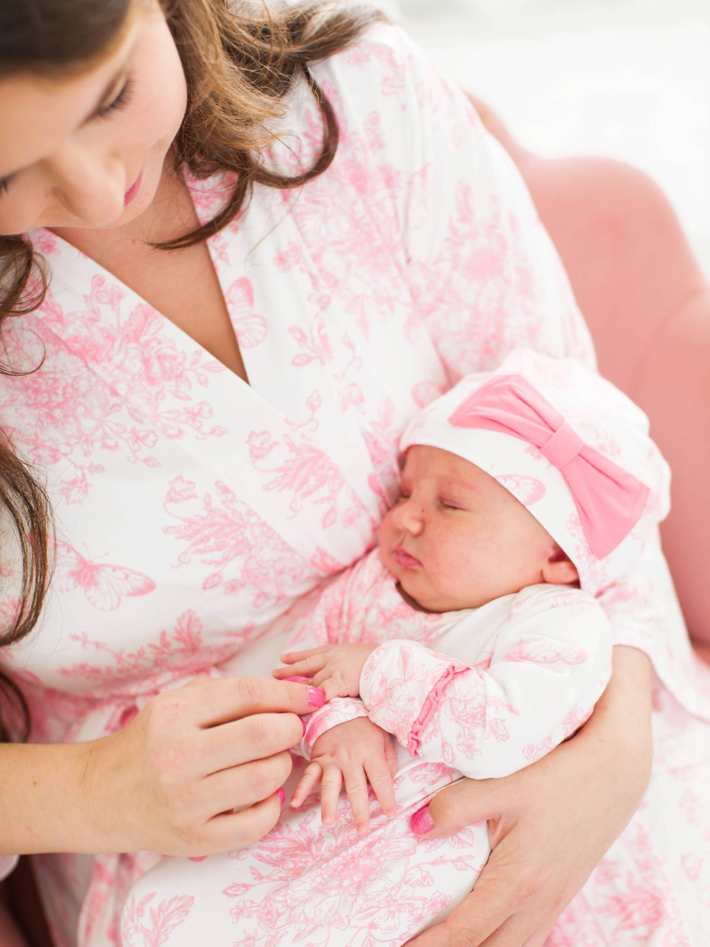 SoftSnooze™ Women's Bamboo Viscose Pink Butterfly Garden Toile Mommy & Me Maternity Robe & Gown