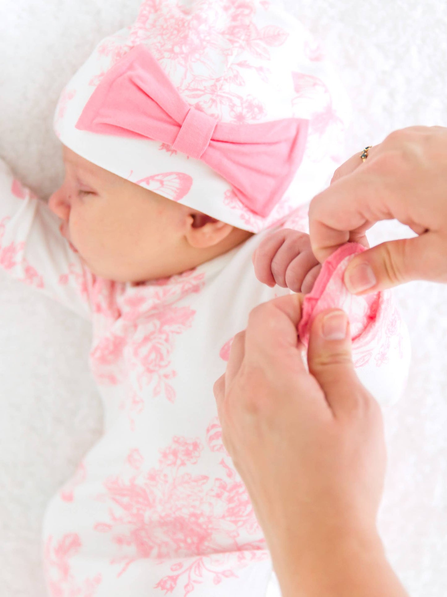 SoftSnooze™ Women's Bamboo Viscose Pink Butterfly Garden Toile Mommy & Me Maternity Robe & Gown