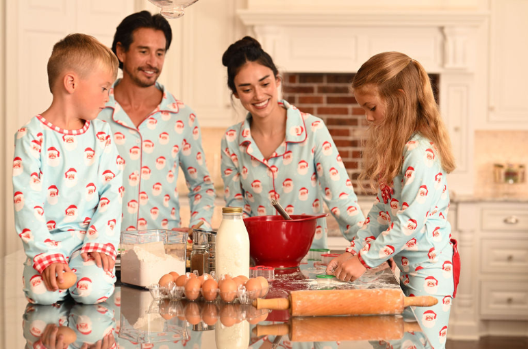 Christmas 2025 Pajamas- Kids Vintage Santa- Buttflap: