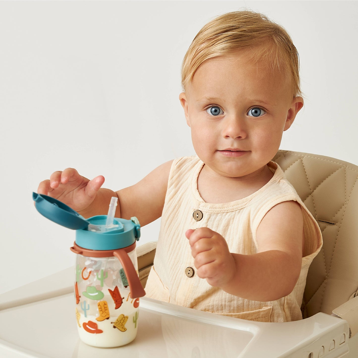 Itzy Sips™ Straw Cup With Snap-Close Lid: Giddy Up!